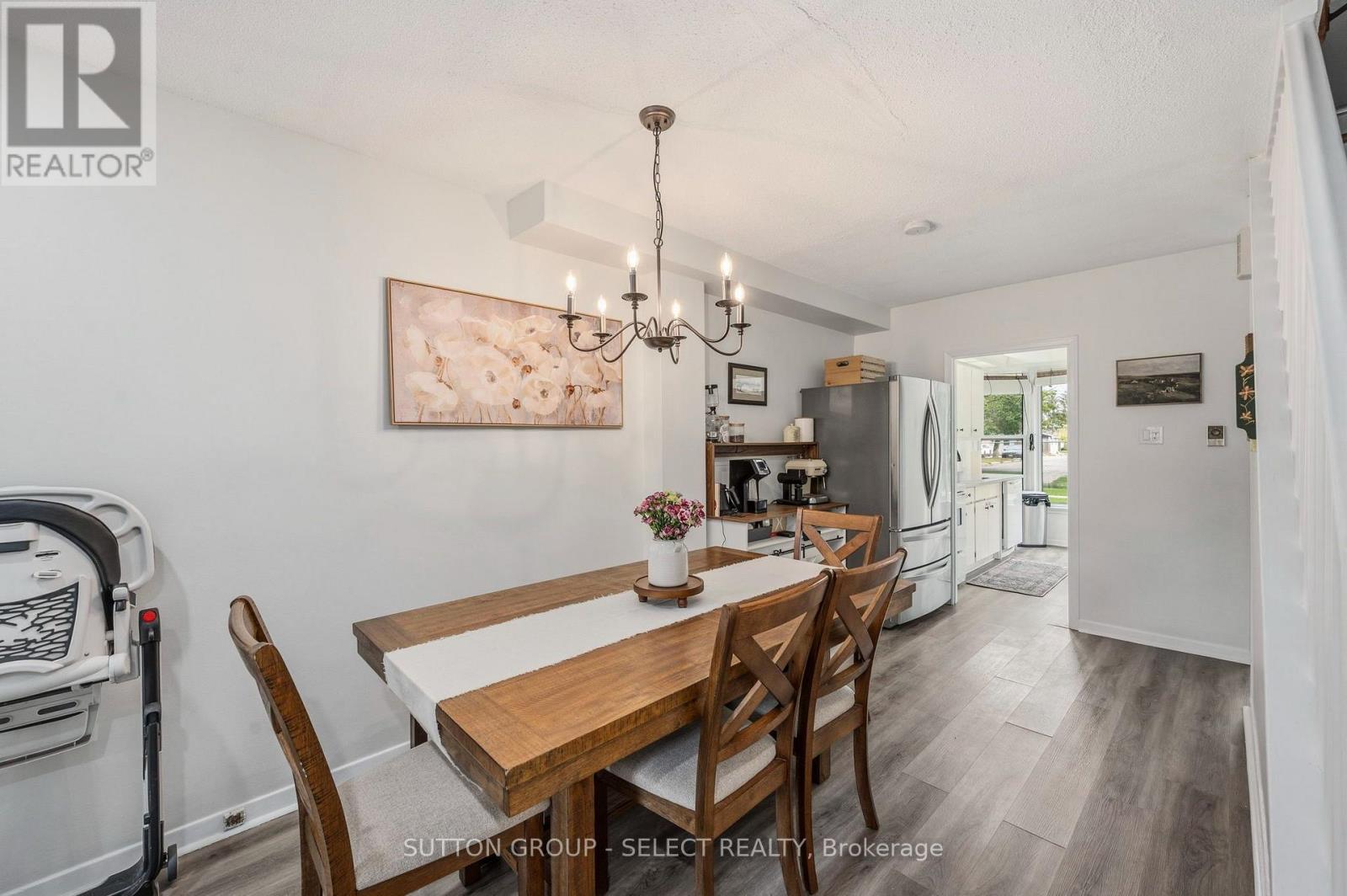 #30 44 ARBOUR GLEN CRESCENT - Image 9