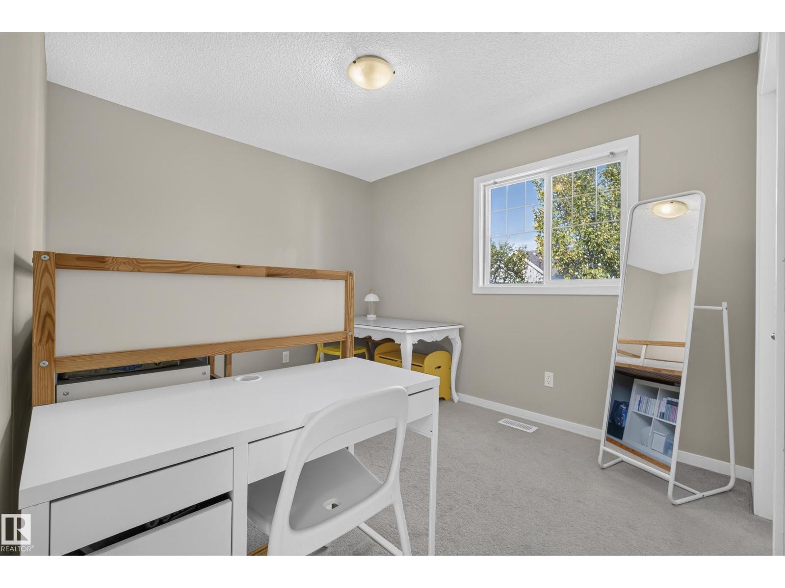 1104 74 ST SW - 31