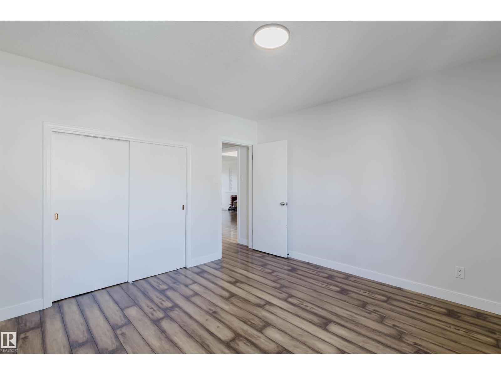 10840 74 AV NW - Image 12