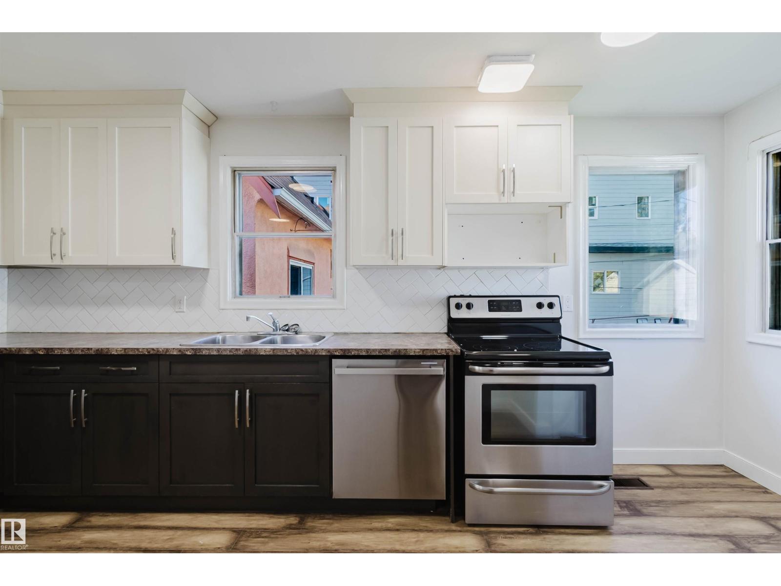 10840 74 AV NW - 17