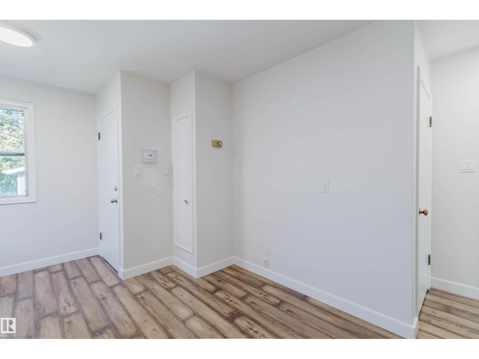 10840 74 AV NW - Image 19