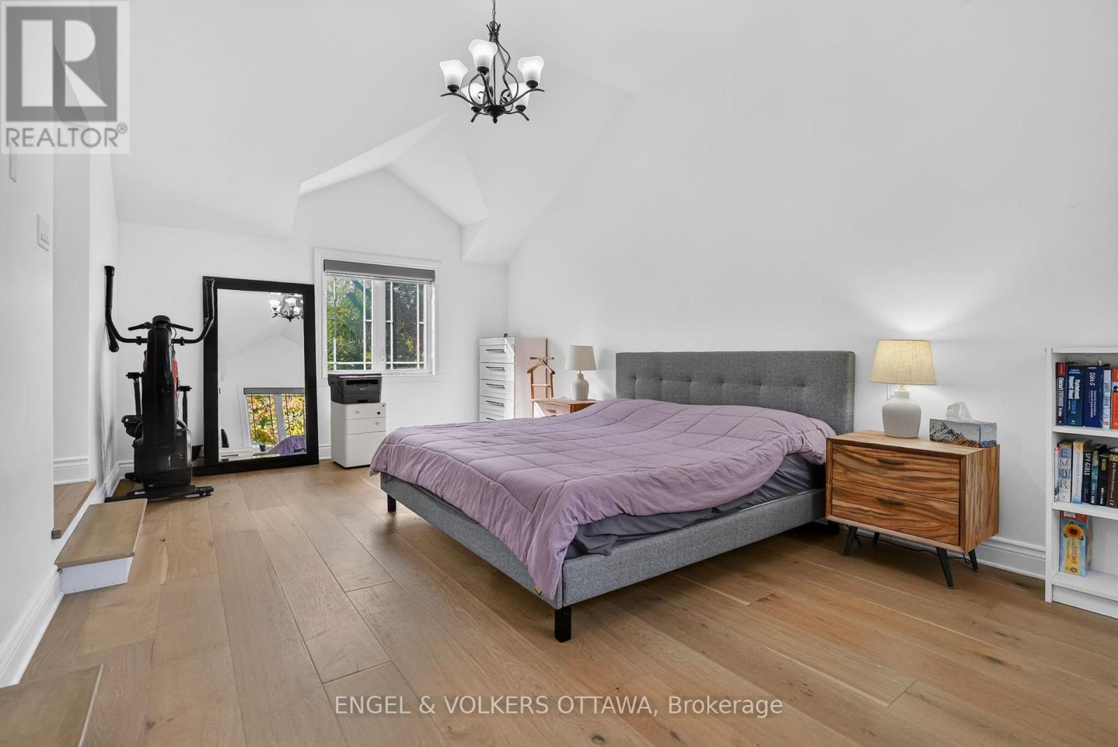 1330 KILBORN AVENUE - Image 23