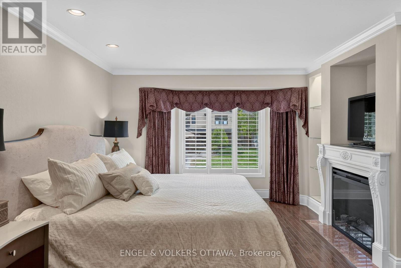 13 LYNHURST AVENUE - Image 21
