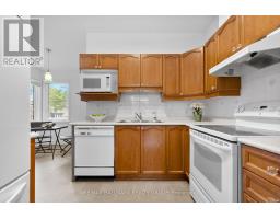 17 Quinterra Court, Ottawa, ON K1V1K8 Photo 11