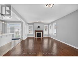 18 Sweetbay Circle, Ottawa, ON K2S0W8 Photo 6