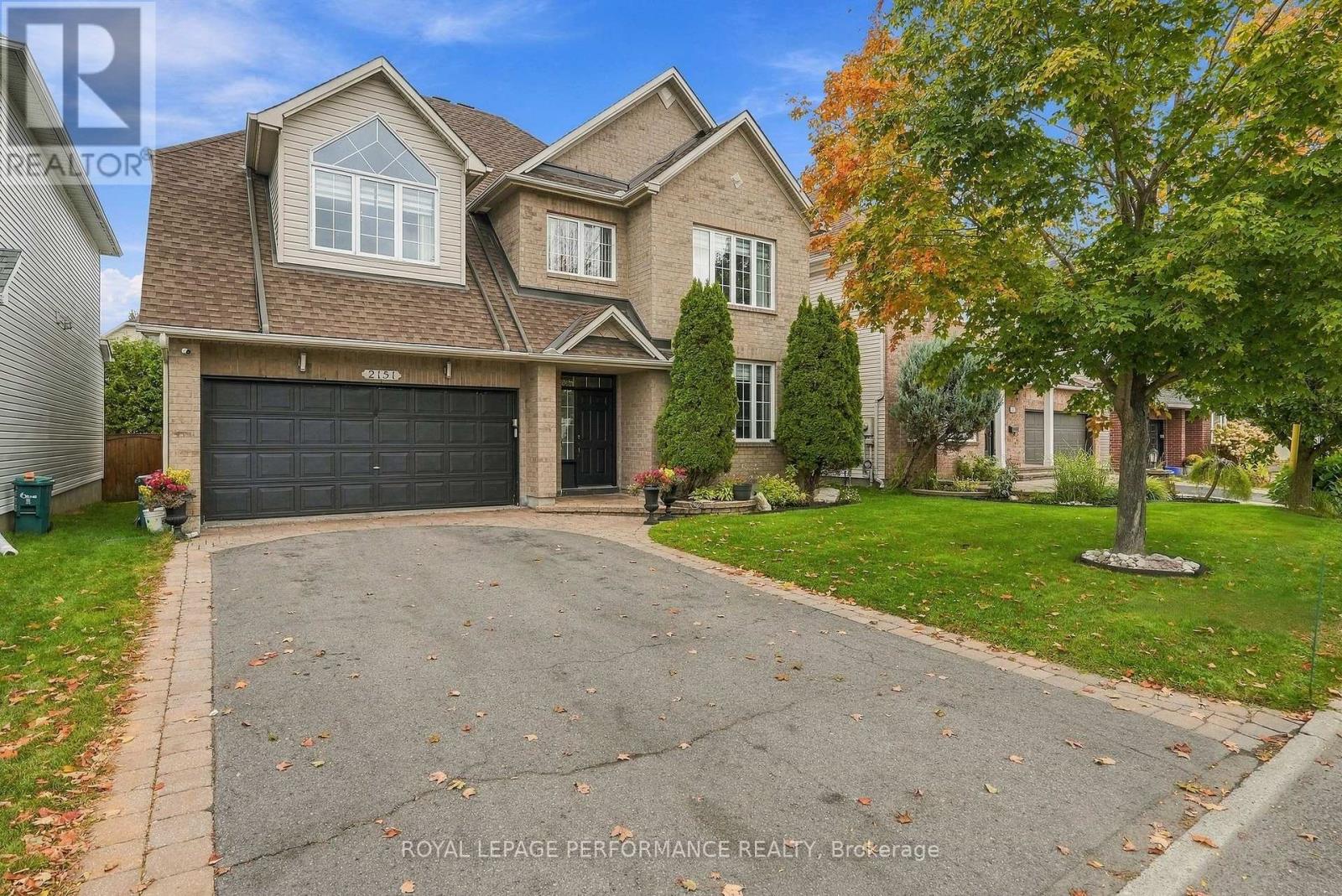 2151 MELANSON CRESCENT - 1