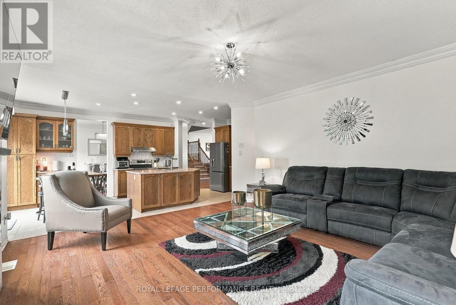 2151 Melanson Crescent