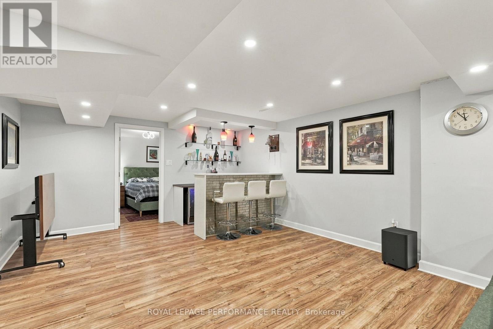 2151 Melanson Crescent