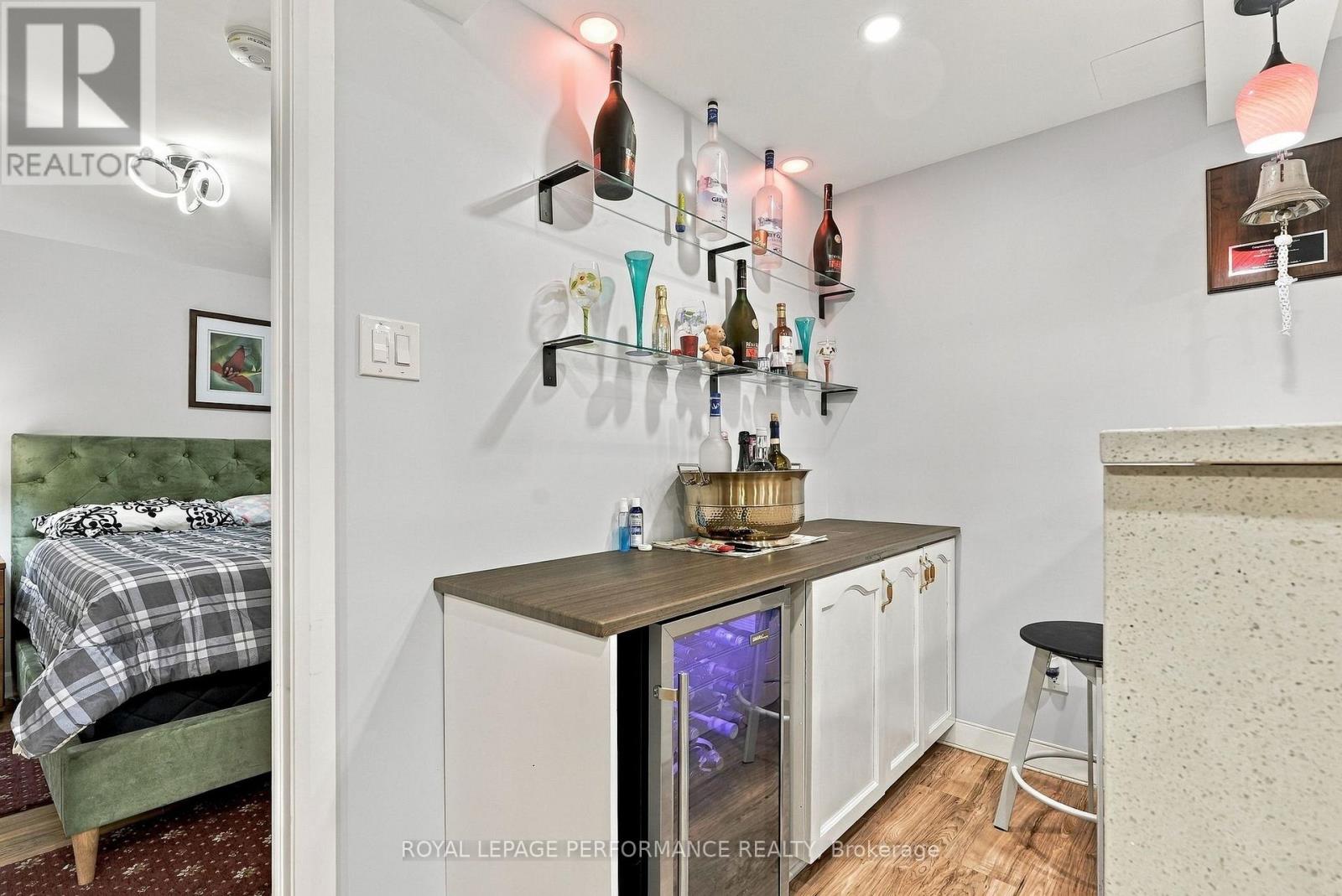 2151 Melanson Crescent