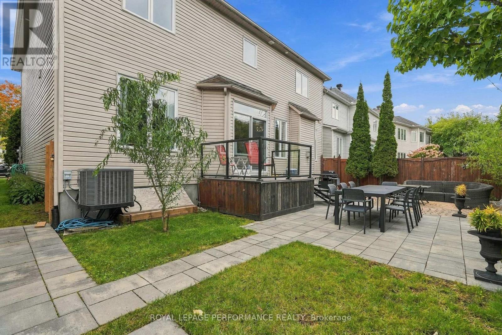 2151 Melanson Crescent