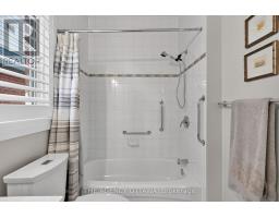 111 Bartlett Private, Ottawa, ON K1V2A9 Photo 15