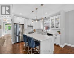 111 Bartlett Private, Ottawa, ON K1V2A9 Photo 18