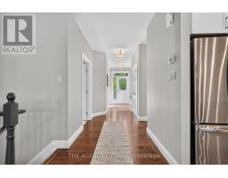 111 Bartlett Private, Ottawa, ON K1V2A9 Photo 7