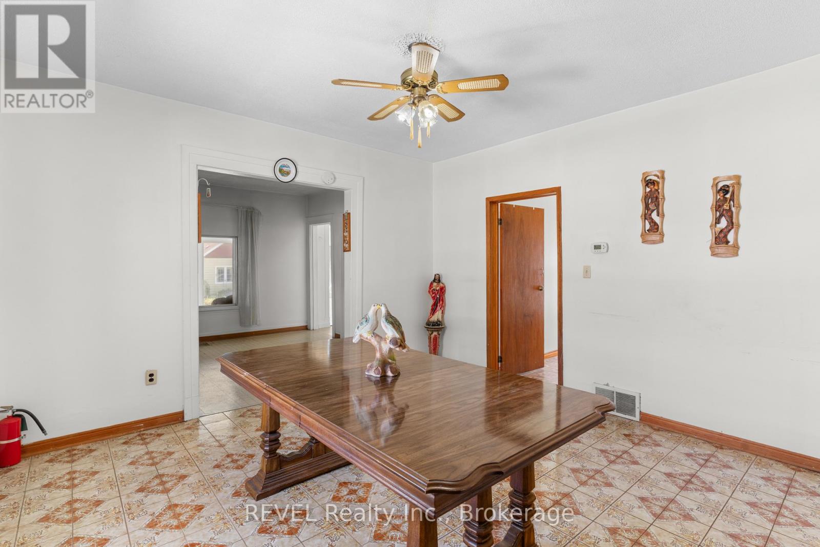 6401 TAYLOR STREET - 10
