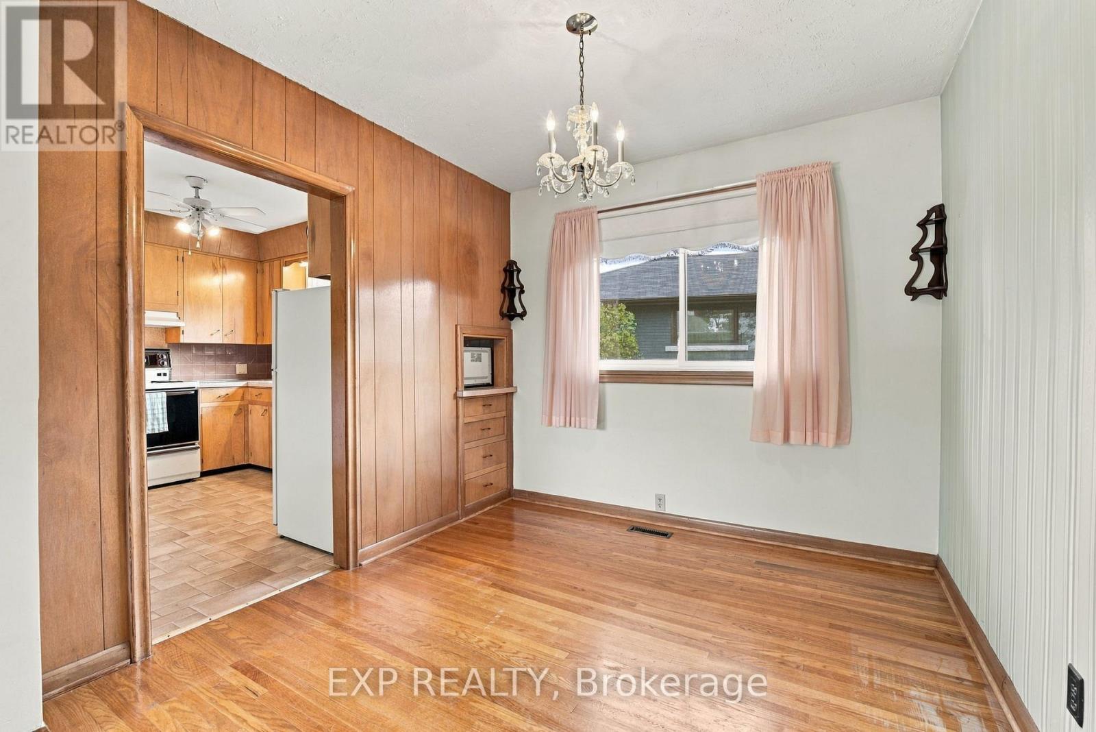 2 GLENGROVE CIRCLE - 10
