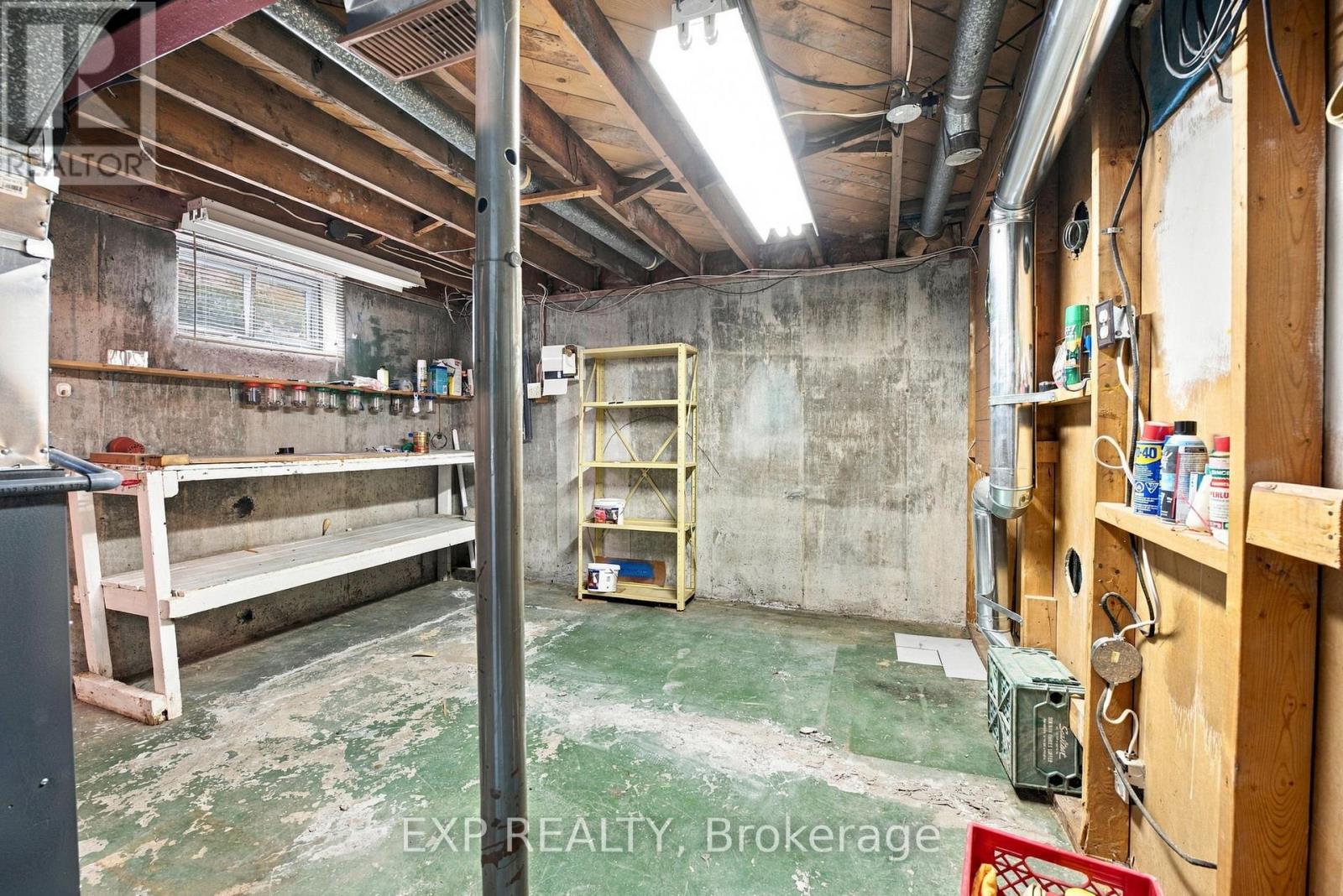 2 GLENGROVE CIRCLE - 27