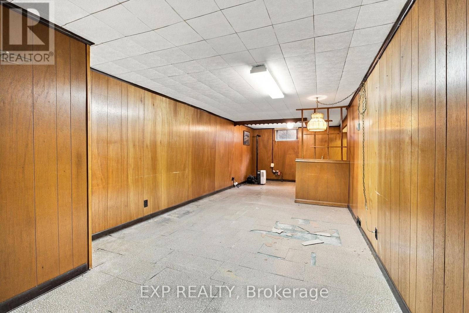 2 GLENGROVE CIRCLE - Image 33