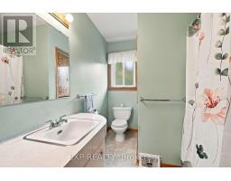 2 Glengrove Circle, St  Catharines, ON L2T2Y9 Photo 17