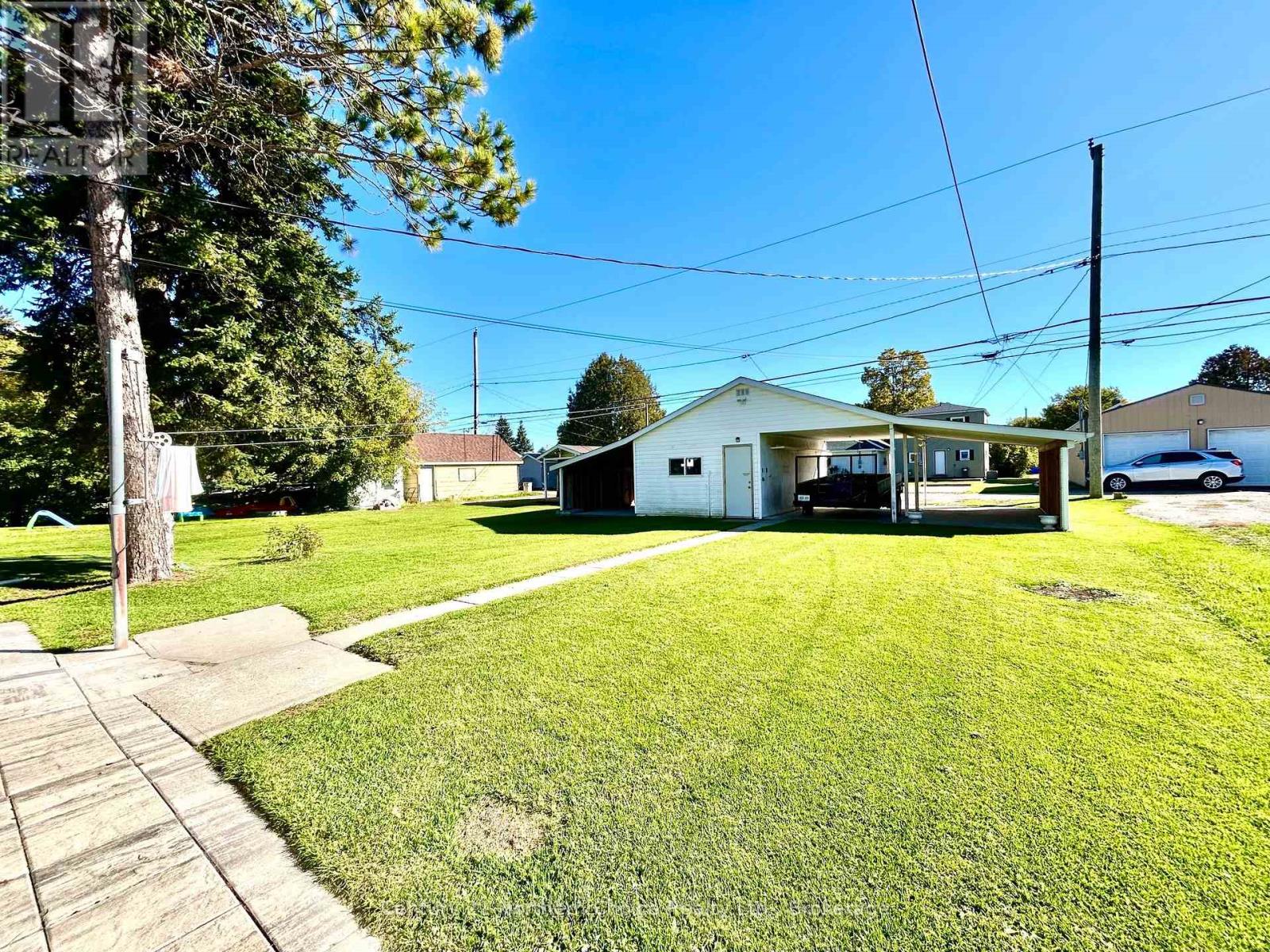 1021 THIRD STREET E - 5
