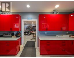 Photo 11 of 38, 169 BURDEN STREET · Prince George, BC