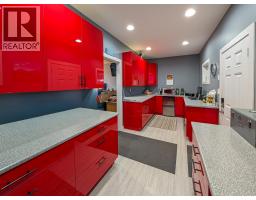 Photo 12 of 38, 169 BURDEN STREET · Prince George, BC