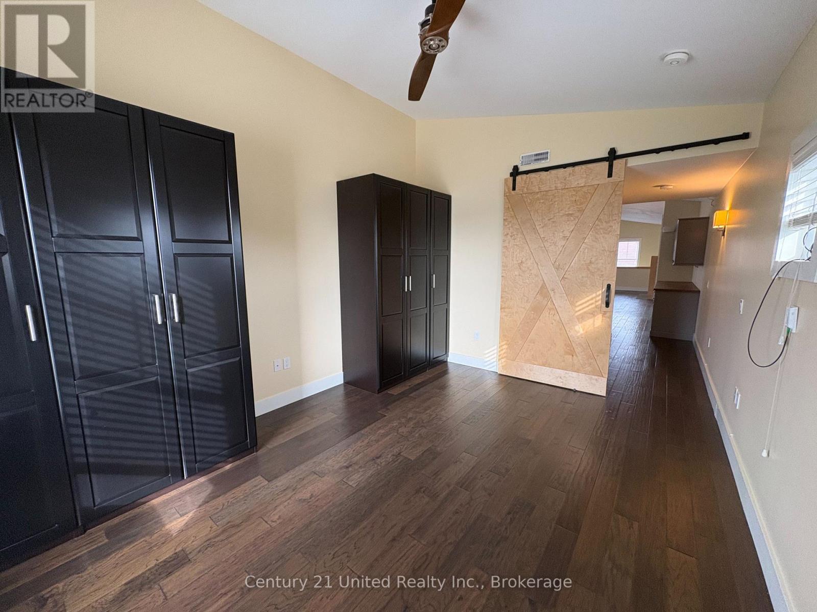 628 Ontario Street — photo 26
