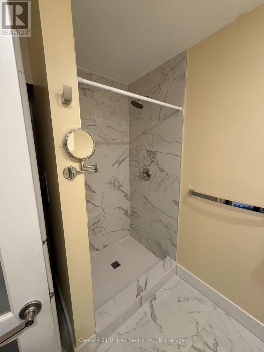 628 Ontario Street — photo 24