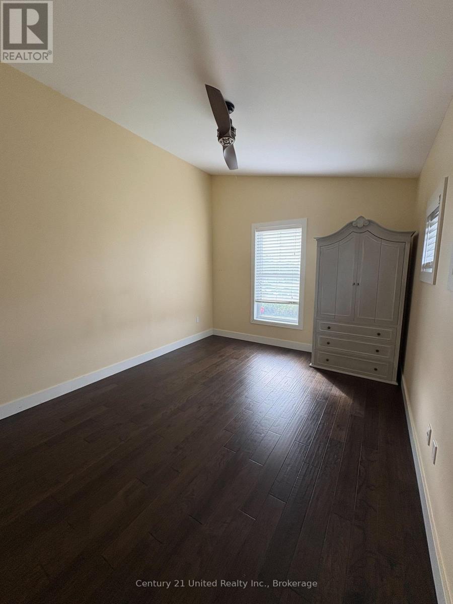 628 Ontario Street — photo 31
