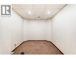 320 Sunmills Drive Se, Calgary, AB T2X3E7 Photo 37