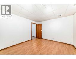 320 Sunmills Drive Se, Calgary, AB T2X3E7 Photo 39