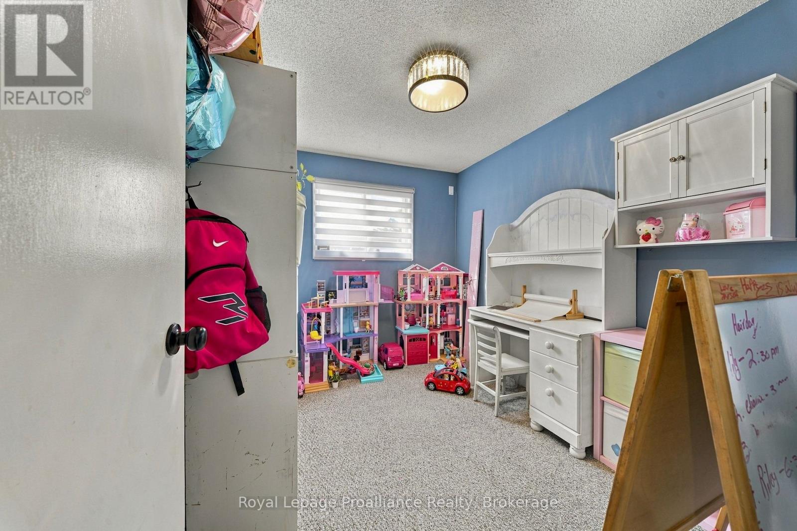 208 BYRON STREET - Image 22