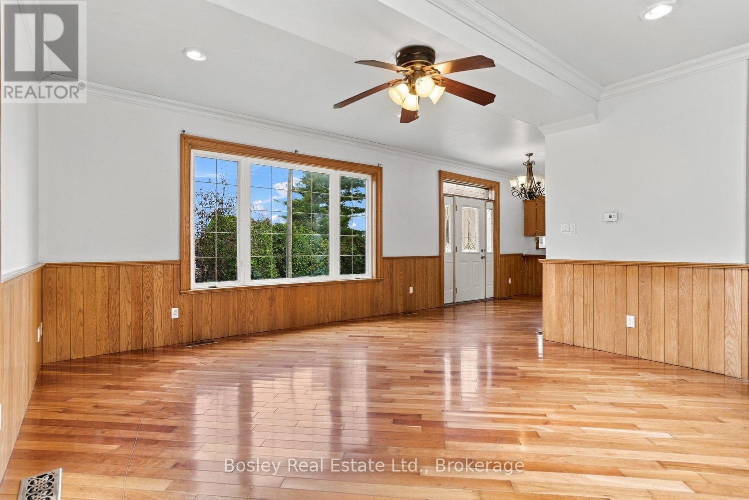 #52 6108 CURTIS POINT ROAD - Image 18