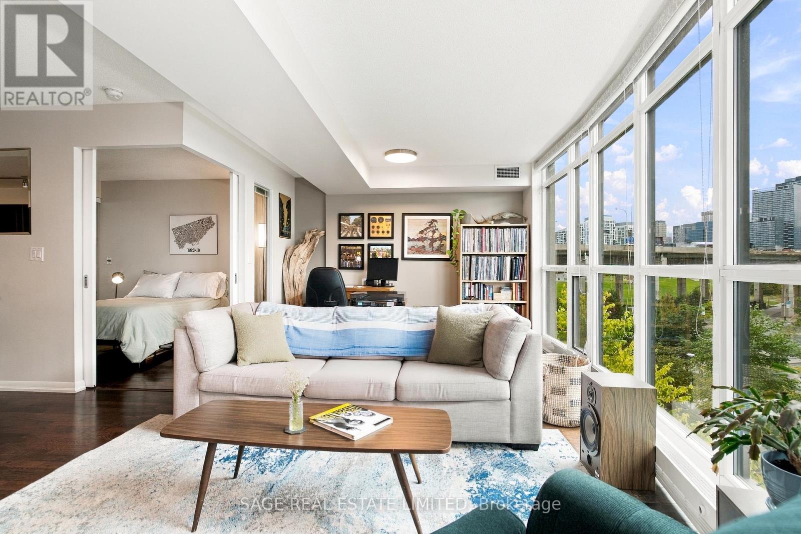 #579 209 FORT YORK BOULEVARD - 2