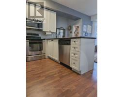16 - 68 Carr Street, Toronto, ON M5T1B7 Photo 10