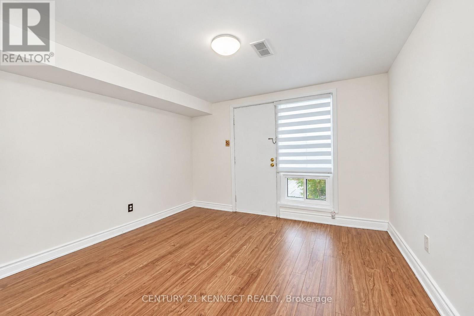 #103 65 RAMEAU DRIVE - Image 18