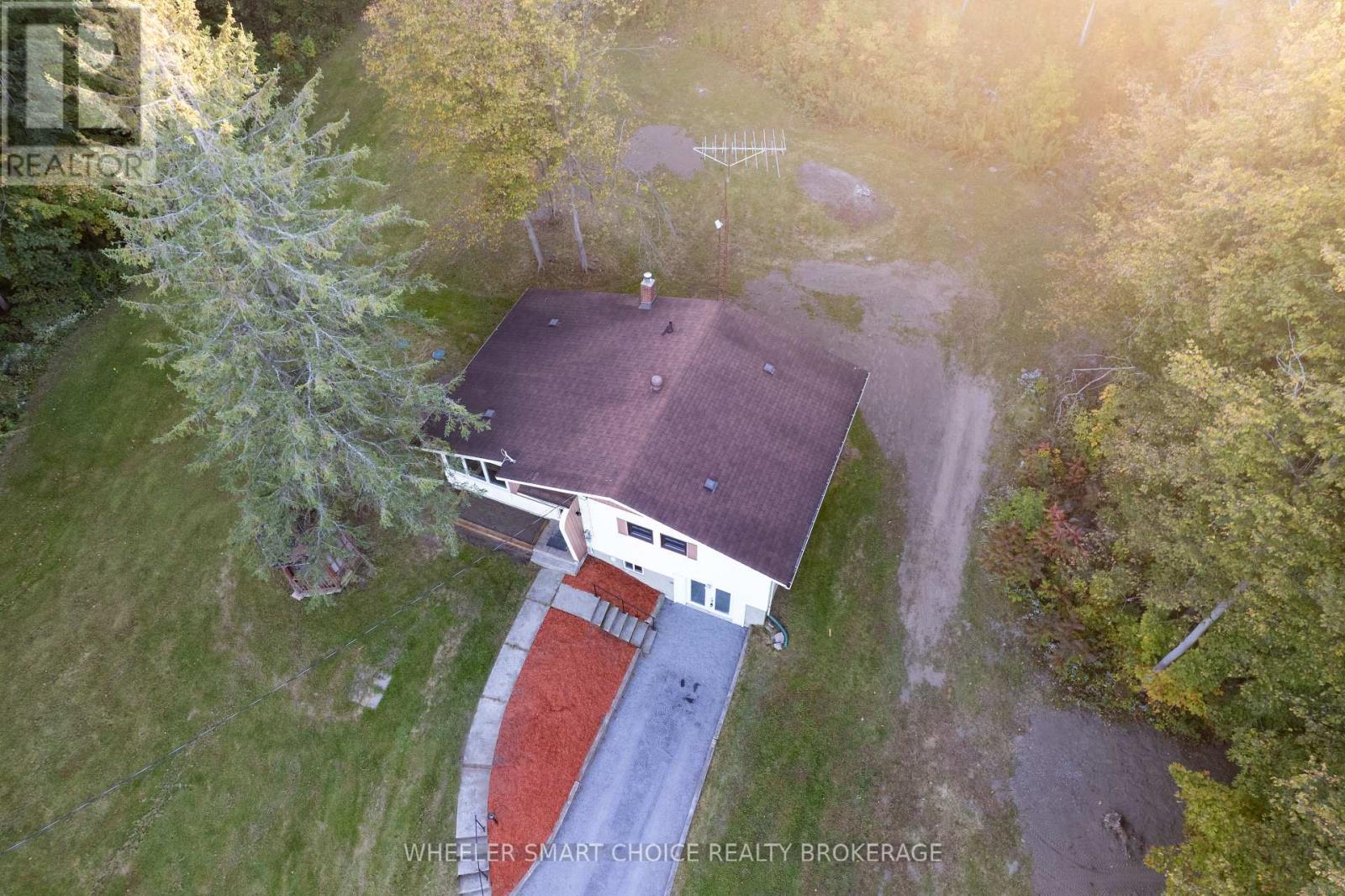 4344 138 Highway, South Stormont, Ontario, K0C2A0, South Stormont, Ontario — photo 4 of 5