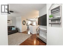 4pc Bathroom - 266 S 1 Street W, Magrath, AB T0K1J0 Photo 7