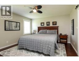 266 S 1 Street W, Magrath, AB T0K1J0 Photo 16