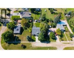 266 S 1 Street W, Magrath, AB T0K1J0 Photo 38