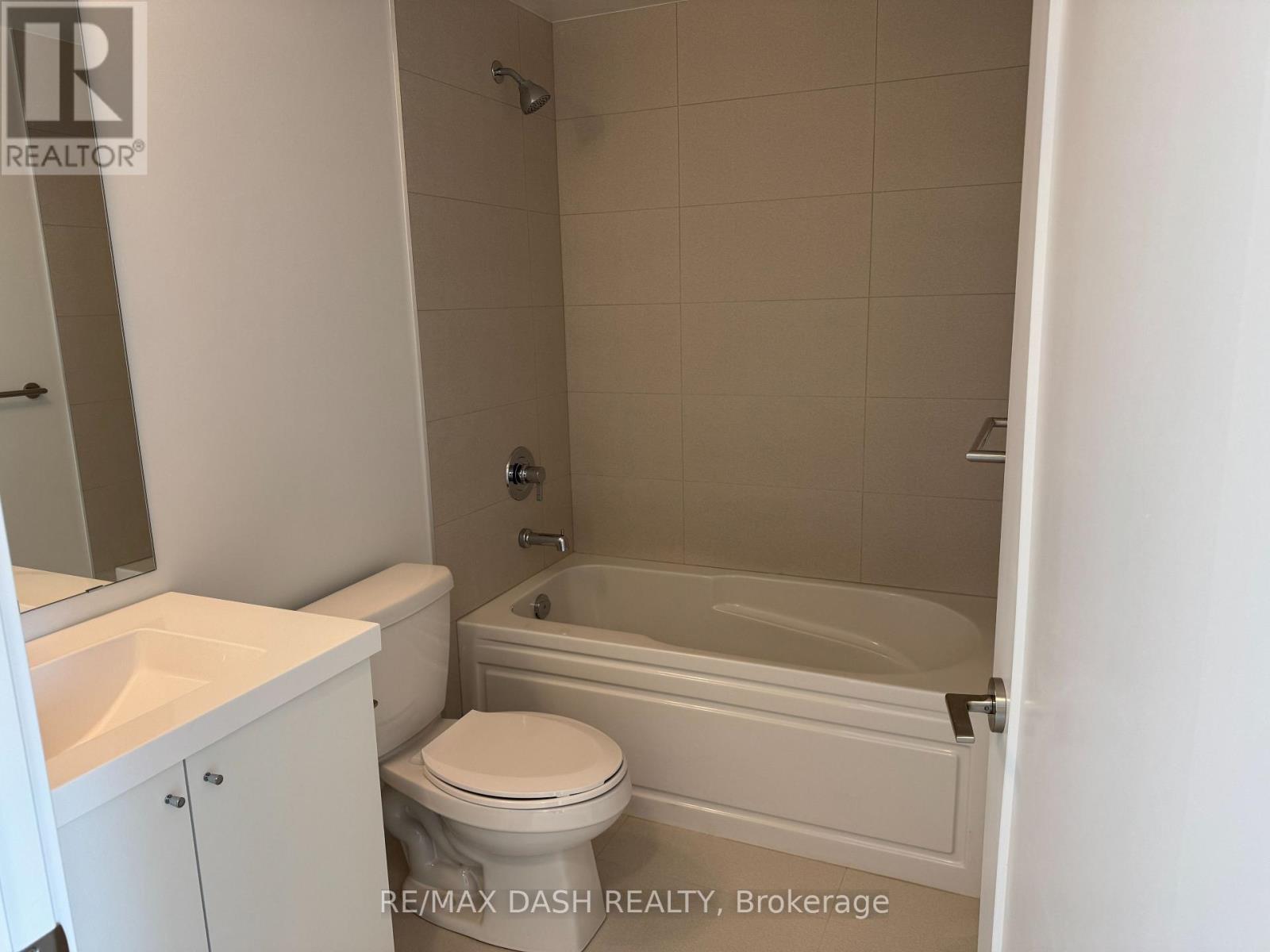 642- 2545 Simcoe Street North, Oshawa, ON photo 7