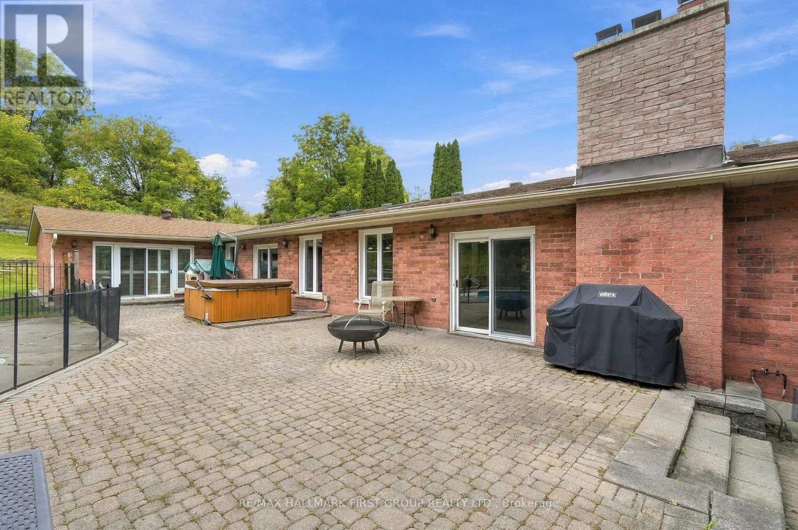 4 MCNAMARA COURT - Image 32