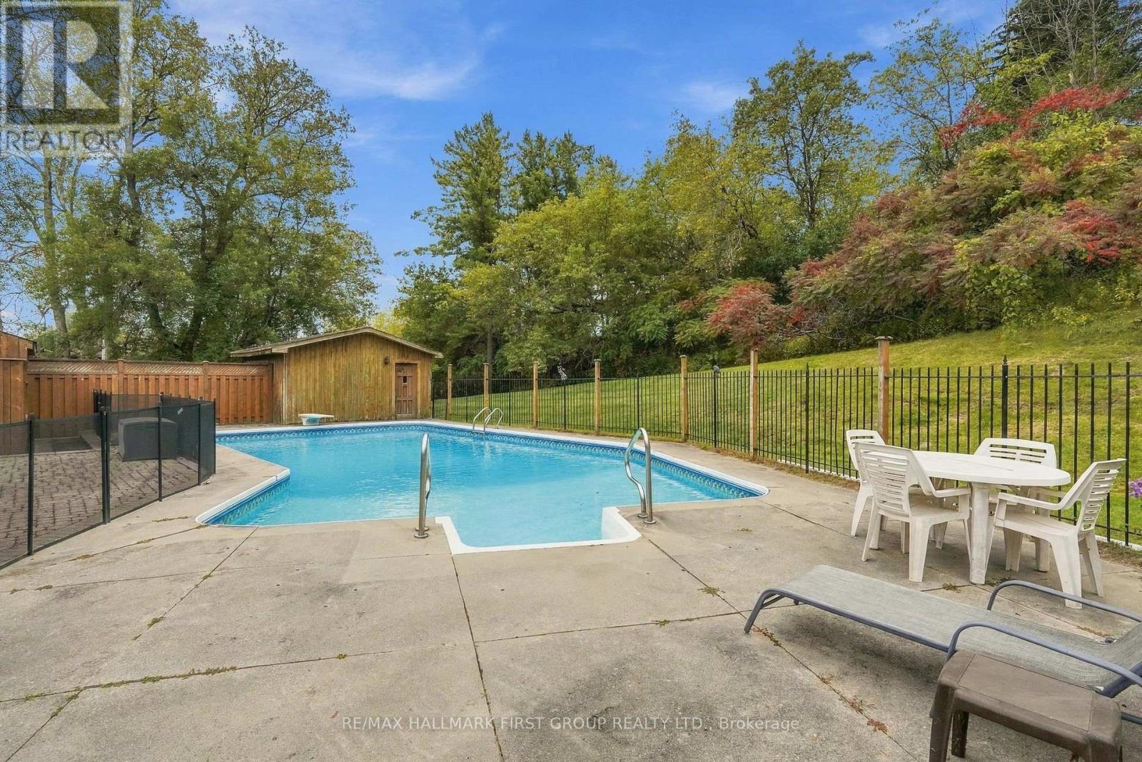 4 MCNAMARA COURT - Image 33