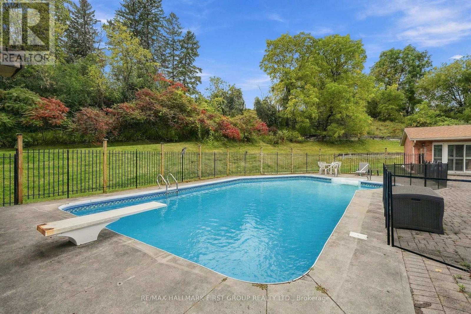 4 MCNAMARA COURT - Image 34