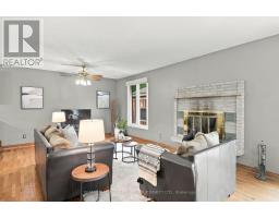 Sunroom - 4 Mcnamara Court, Ajax, ON L1T4W6 Photo 13