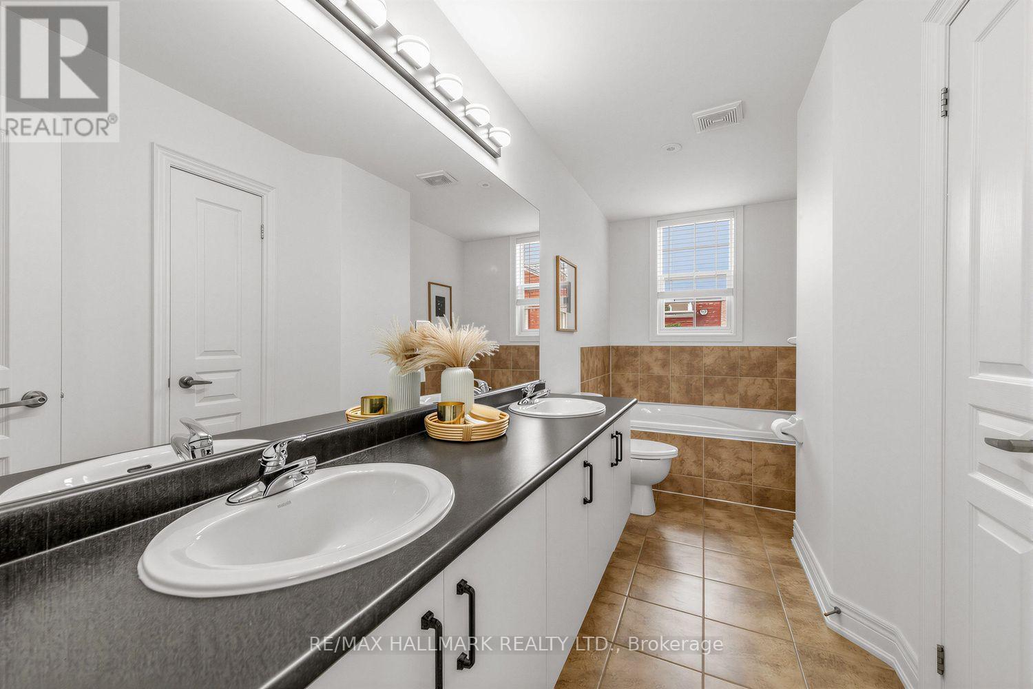 34 FAIRHEAD MEWS - Image 28