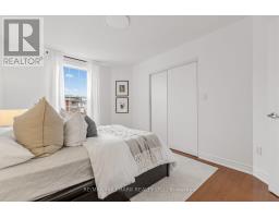 34 Fairhead Mews, Toronto, ON M4E3Y4 Photo 18