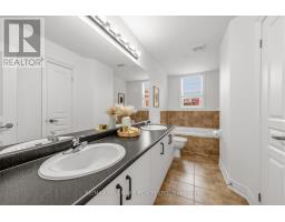 34 Fairhead Mews, Toronto, ON M4E3Y4 Photo 28
