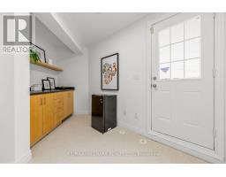 34 Fairhead Mews, Toronto, ON M4E3Y4 Photo 31