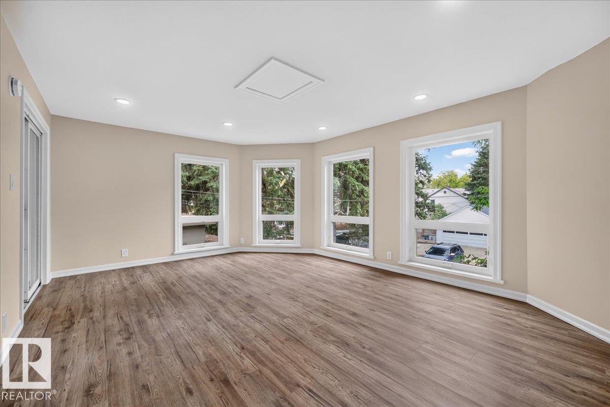 30 ST GEORGE'S CR NW - 51
