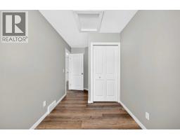 108 New Brighton Point Se, Calgary, AB T2Z1B8 Photo 35